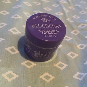 Bath and Body Works Blueberry Lip Mask